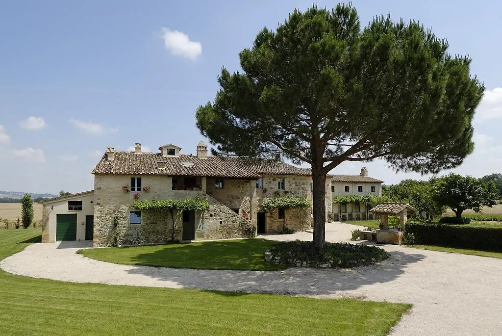 Agriturismo Pian Del Tevere Torgiano Włochy